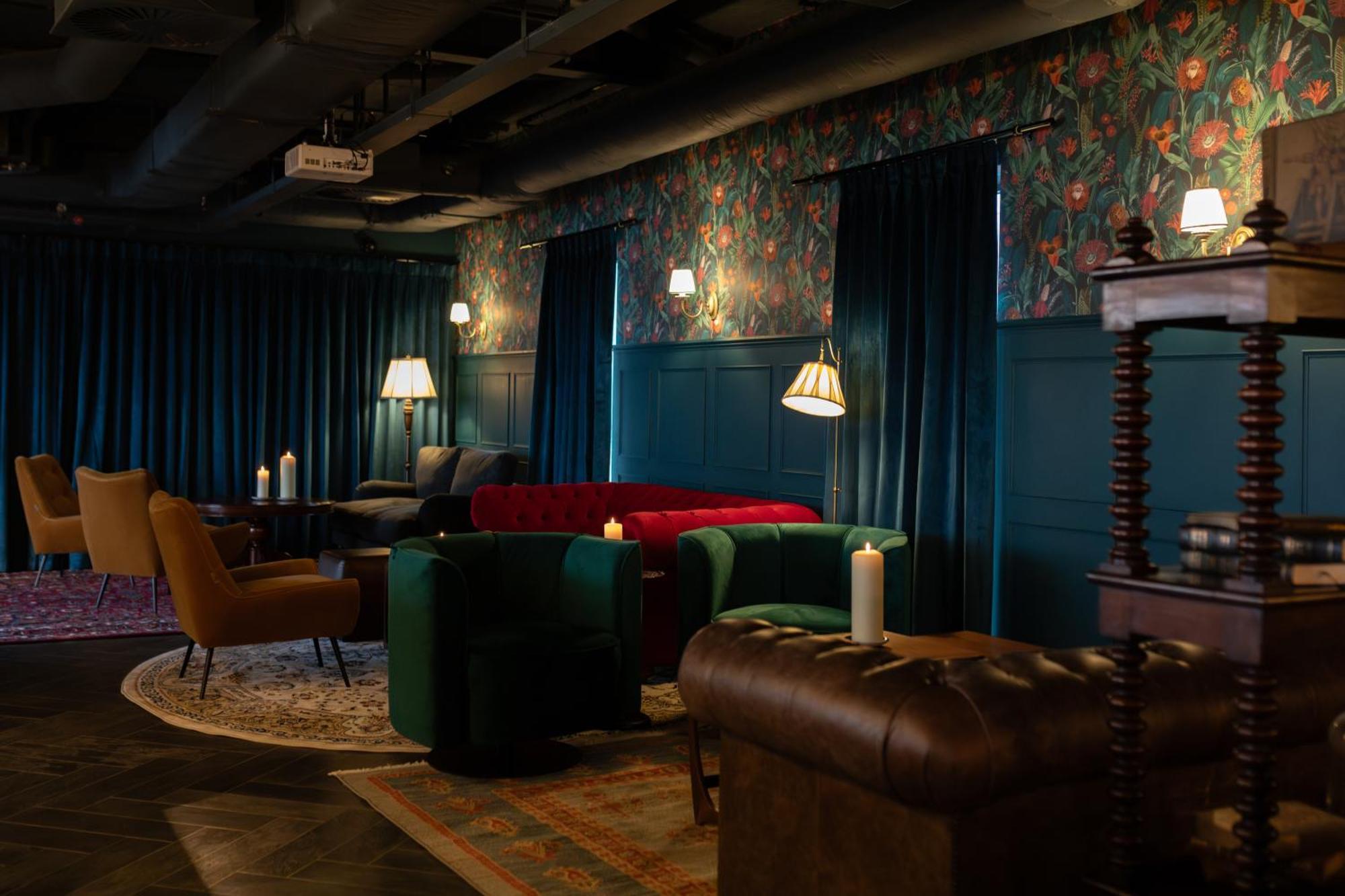 Moxy Edinburgh — Foto’s 3